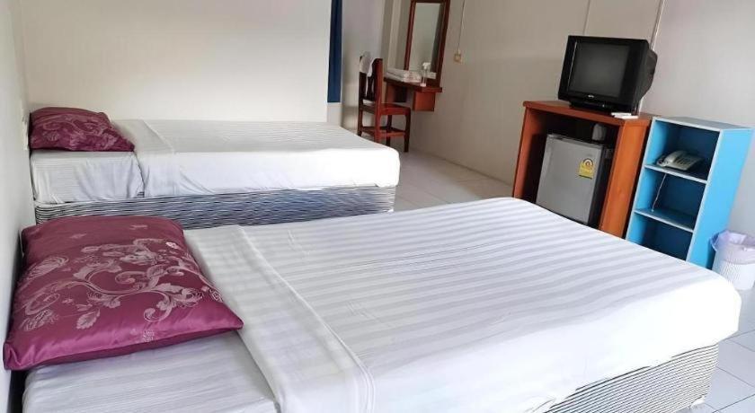 Piyaporn Hill Paradise Hotel Mae Sai Exterior photo